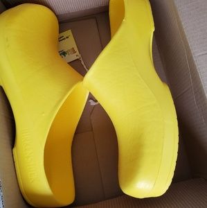 Birki's size 11, clogs